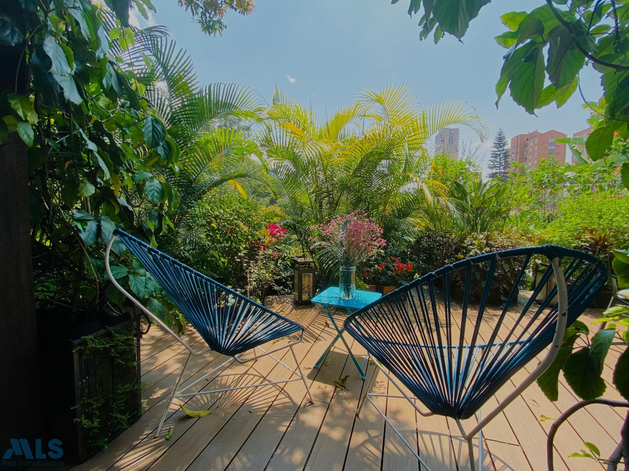 Hotel boutique exclusivo en Provenza: naturaleza, diseño y rentabilidad. medellin - provenza