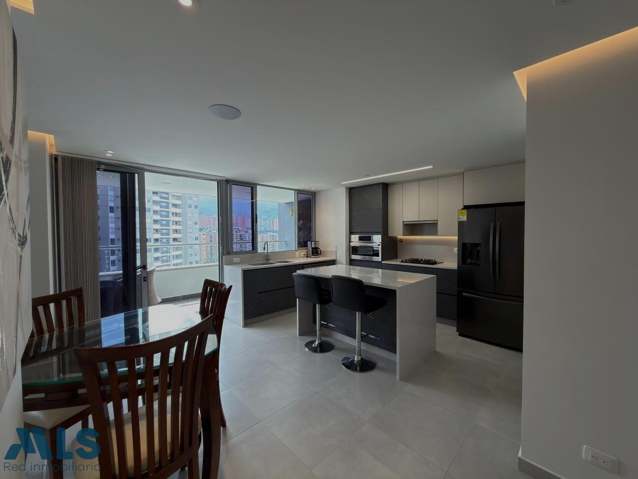 MODERNO PENTHOUSE DUPLEX PARA LA VENTA EN ENVIGADO envigado - loma de los mesa