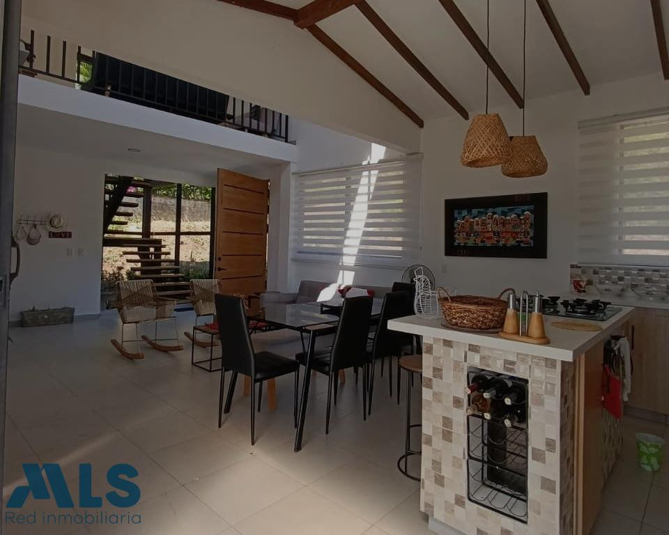 Casa de dos niveles en Sopetrán sopetran - llano de montana