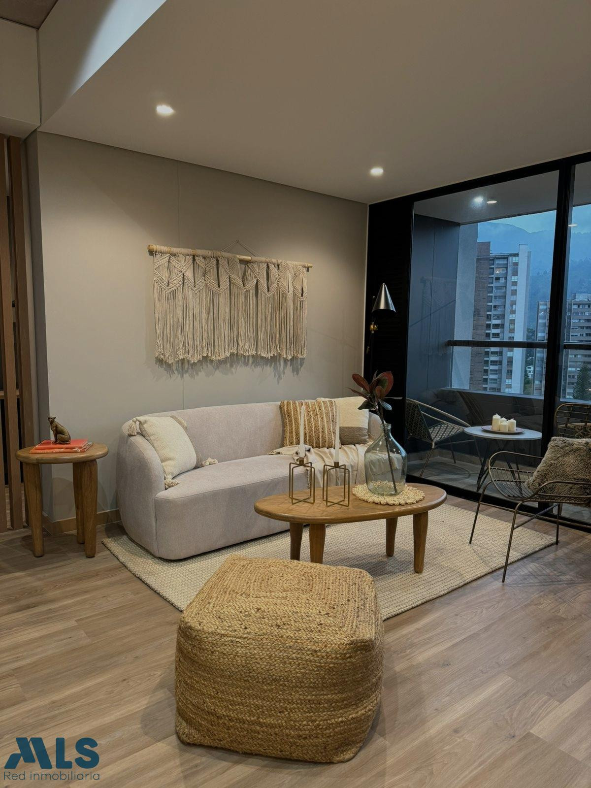 Apartamento para estrenar en Cesión de derechos envigado - loma de las brujas