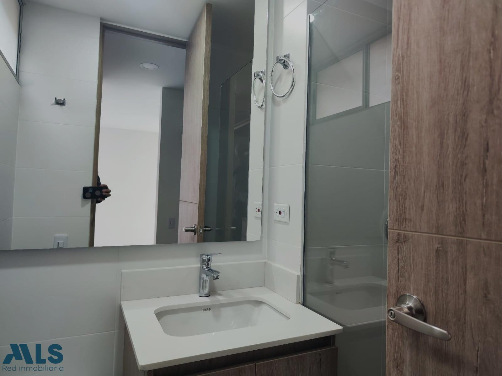 Vive el equilibrio perfecto entre ubicacion y tranquilidad la-ceja - urbano la ceja