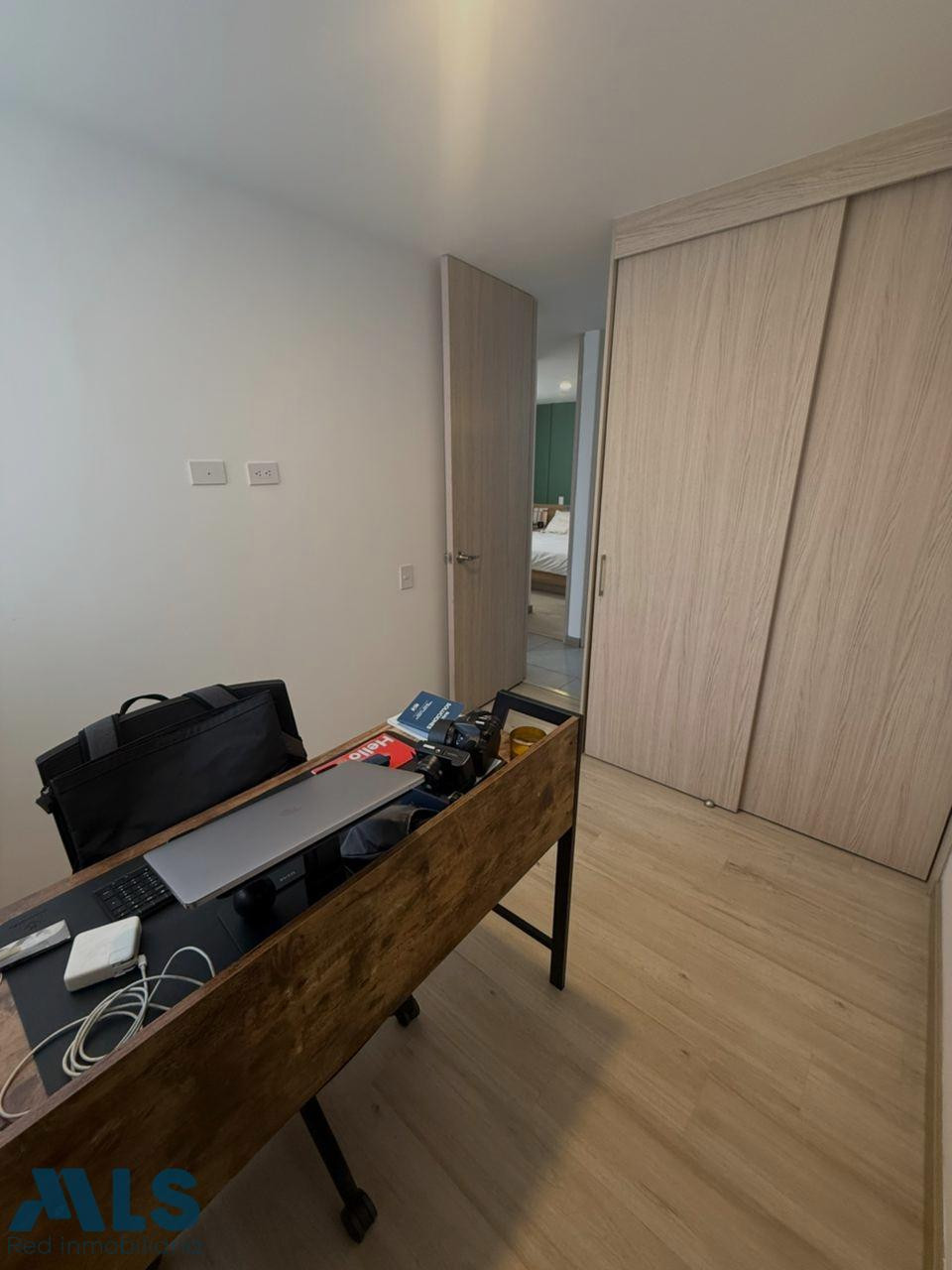 Espectacular departamento, hermosos acabados, moderno y la mejor ubicación. medellin - guayabal