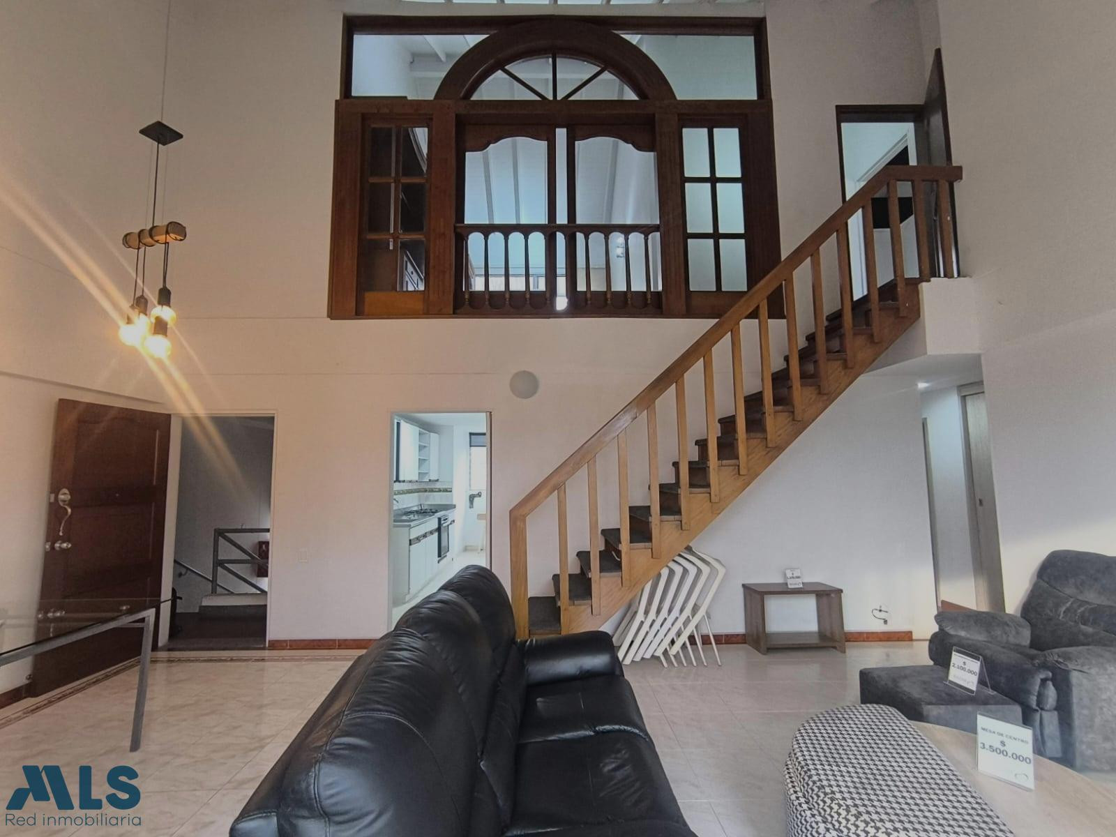APARTAMENTO DUPLEX IDEAL PARA REMODELAR. medellin - la tomatera