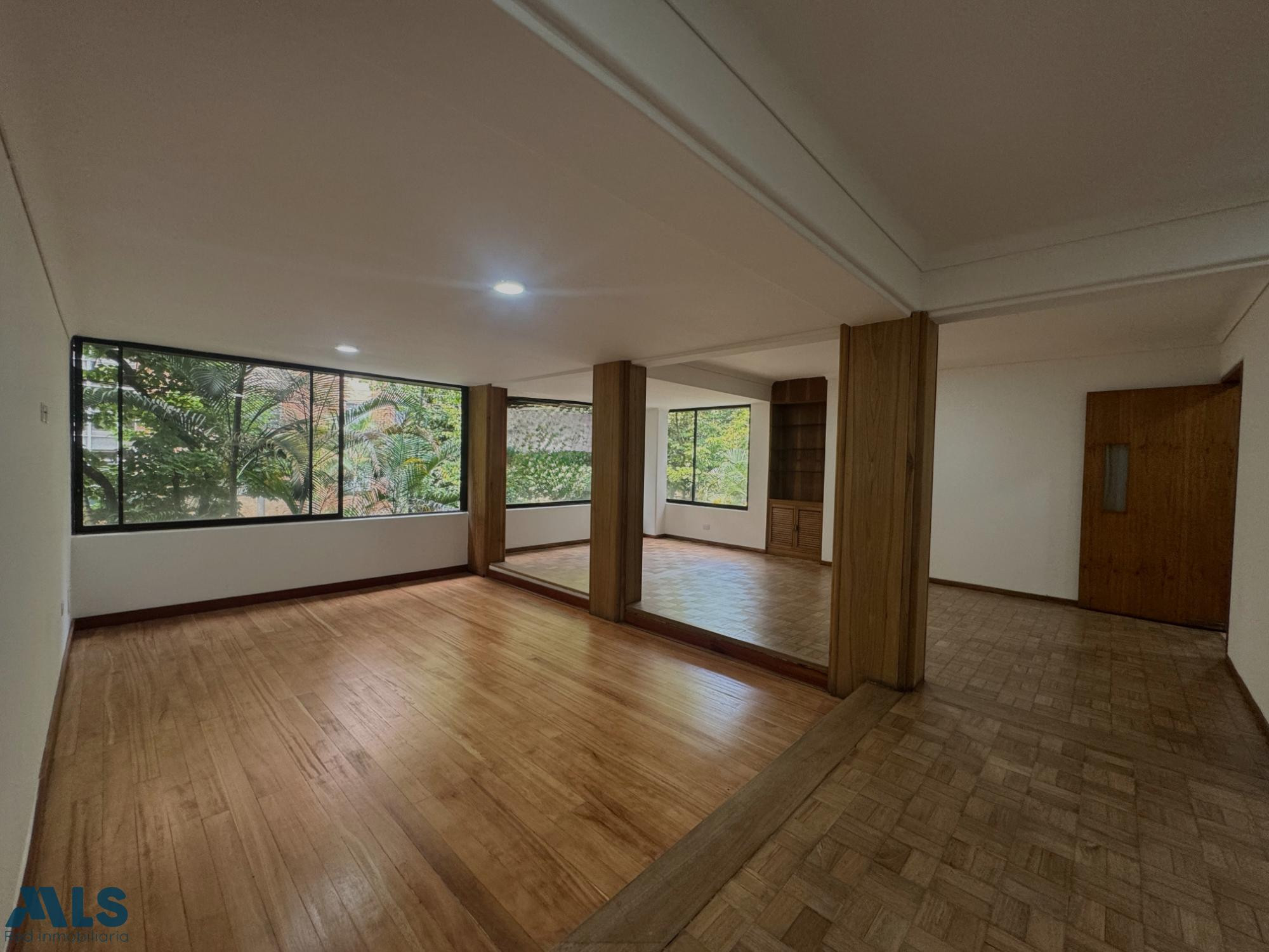 Amplio apartamento perfecto para remodelar envigado - zuniga