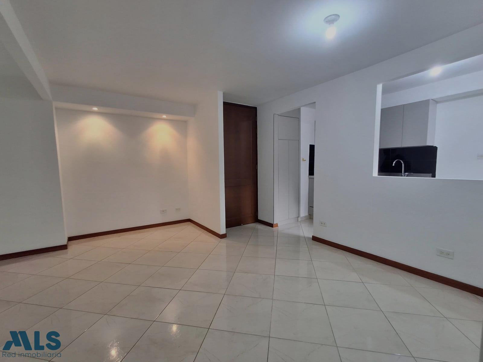 Apartamento con muy buena iluminación envigado - camino verde
