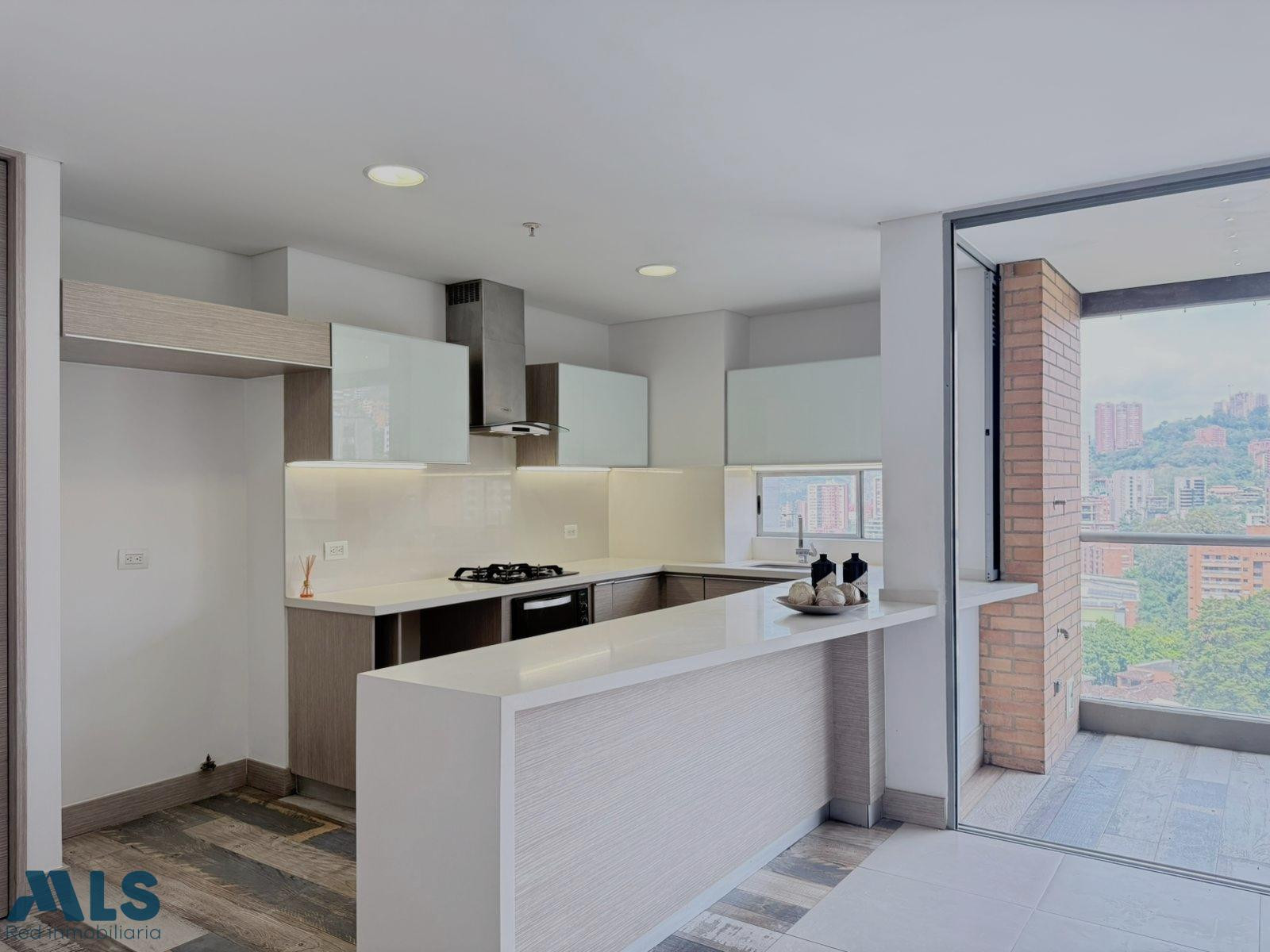 VENTA APARTAMENTO FAMILIAR EN UBICACION INIGUALABLE medellin - provenza