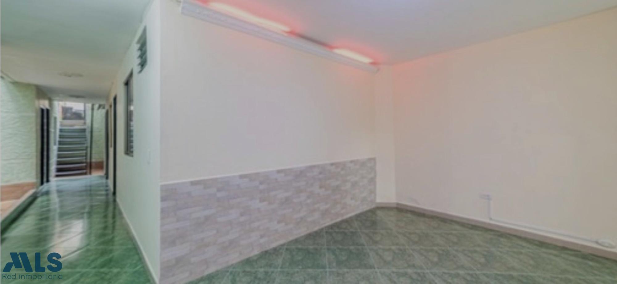 Oportunidad Patrimonial Uso Mixto: Amplia Propiedad sobre Vial Principal en Aranjuez medellin - aranjuez