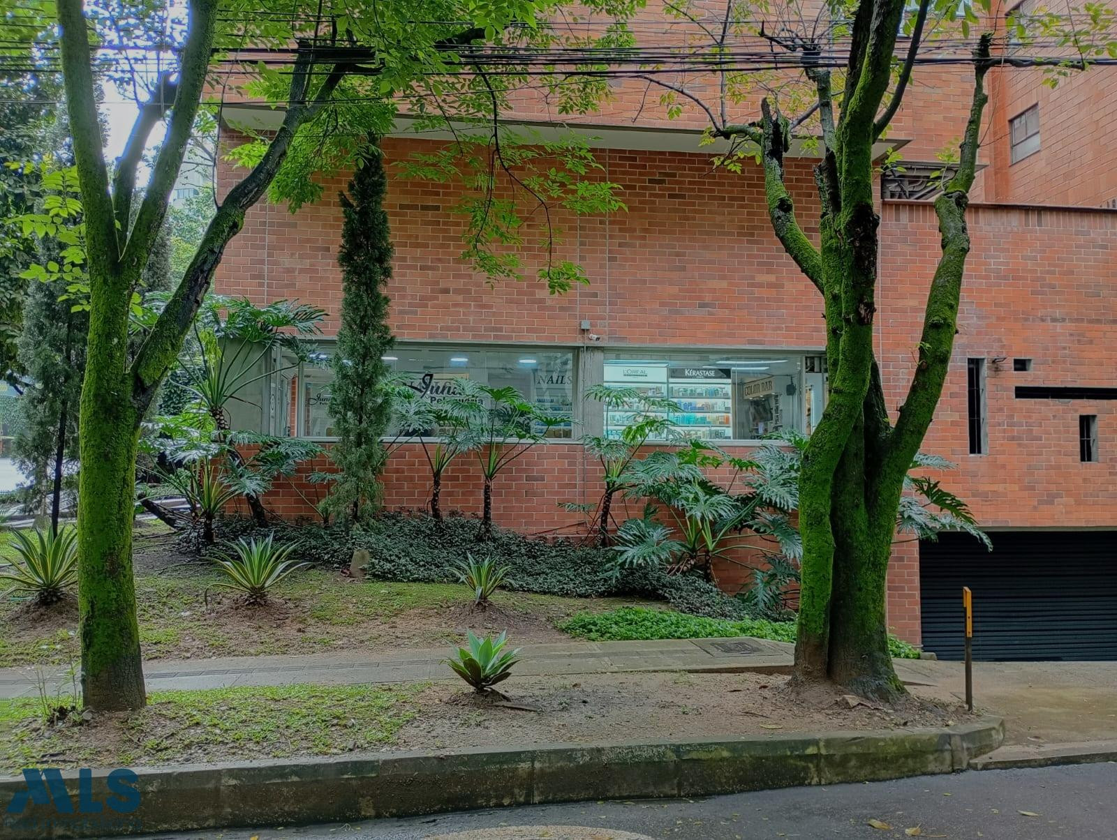 Local comercial en sector de Zuñiga envigado - zuniga