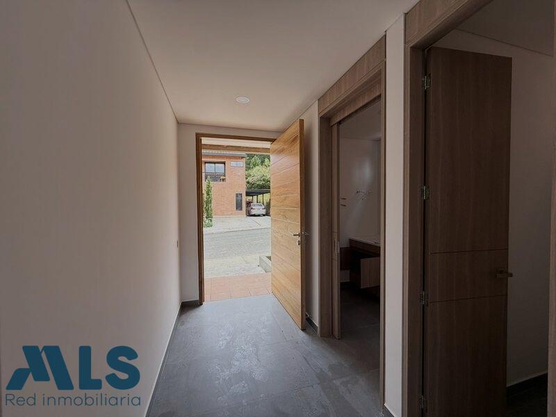 Casa en venta ubicada en El Retiro sector La Fe el-retiro - v la fe