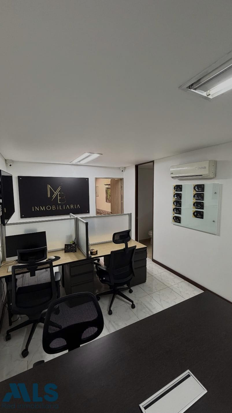 Excelente oficina en la mejor zona de negocios de El Poblado medellin - manila