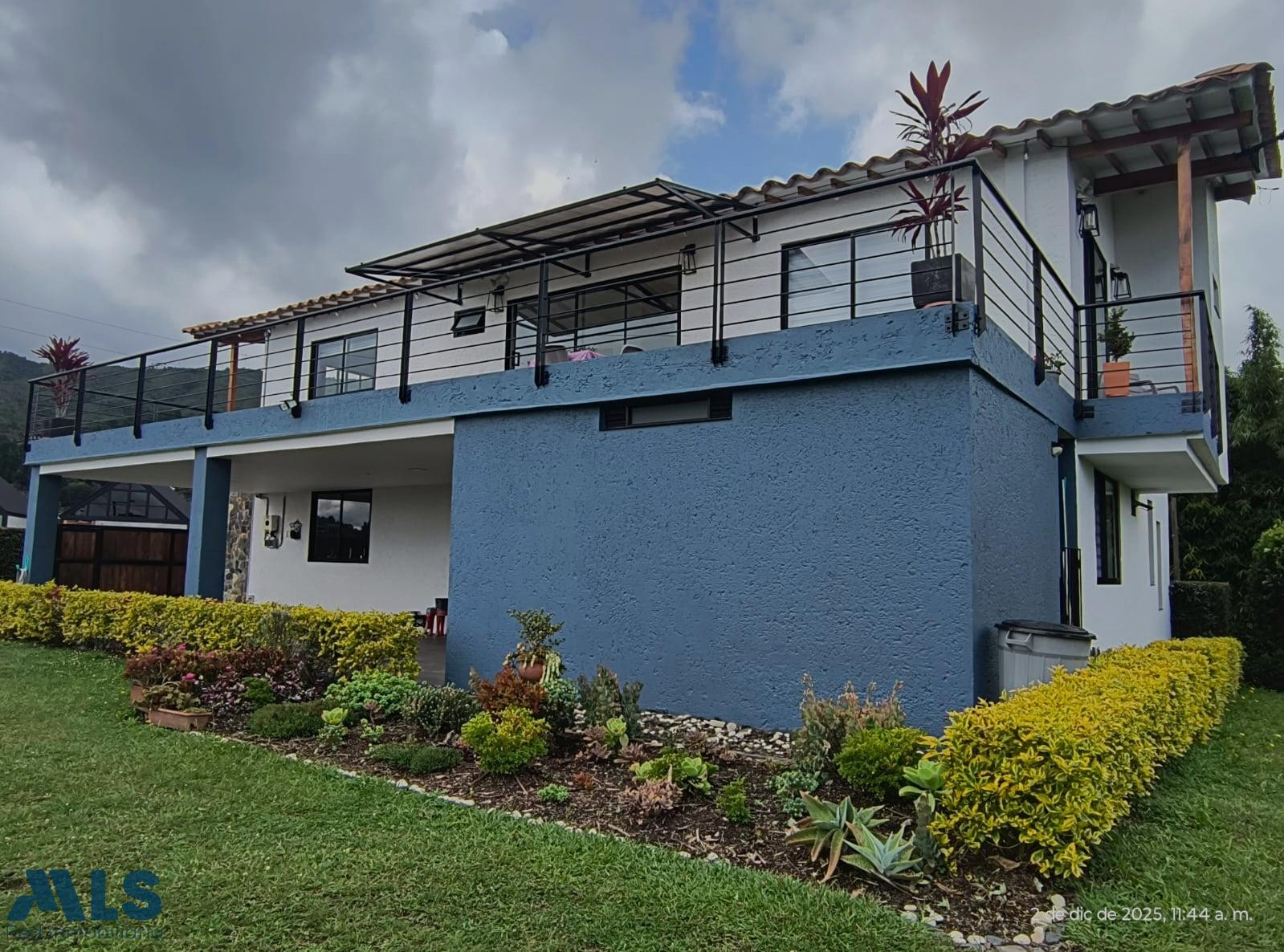 hermosa casa campestre en venta en parcelación guarne - v la mosquita guarne