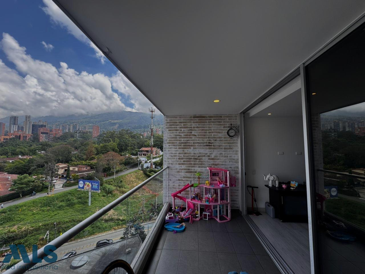 VENTA DE APARTAMENTO EN ENVIGADO EN LA INTERMEDIA envigado - transversal intermedia