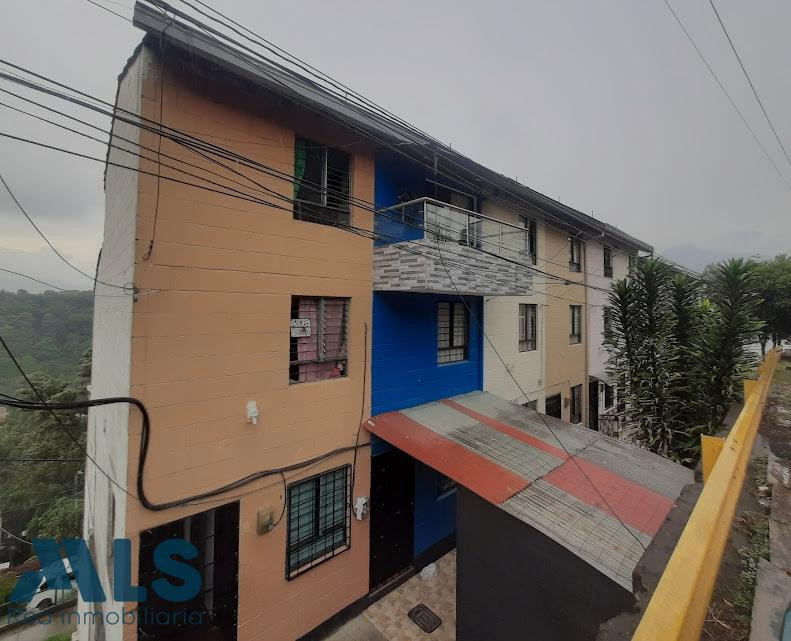 Buena ubicación medellin - el salvador