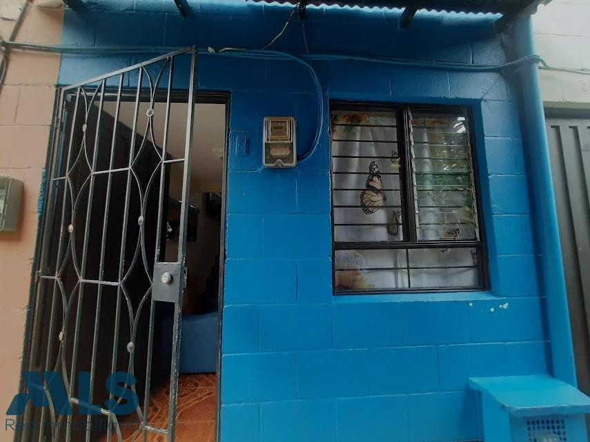 Buena ubicación medellin - el salvador