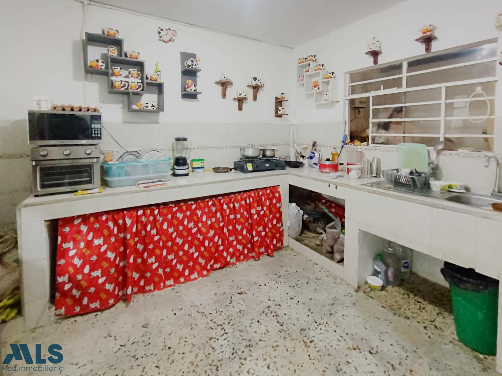 CASA PRIMER PISO EN SAN JAVIER EDUARDO SANTOS medellin - san javier no 2