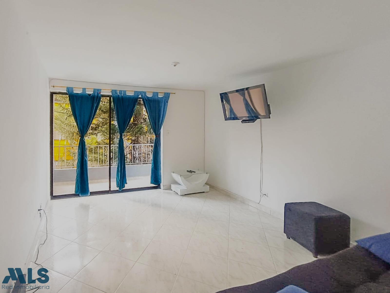 SEGUNDO PISO EN VENTA, SAN JAVIER EDUARDO SANTOS medellin - san javier no 2