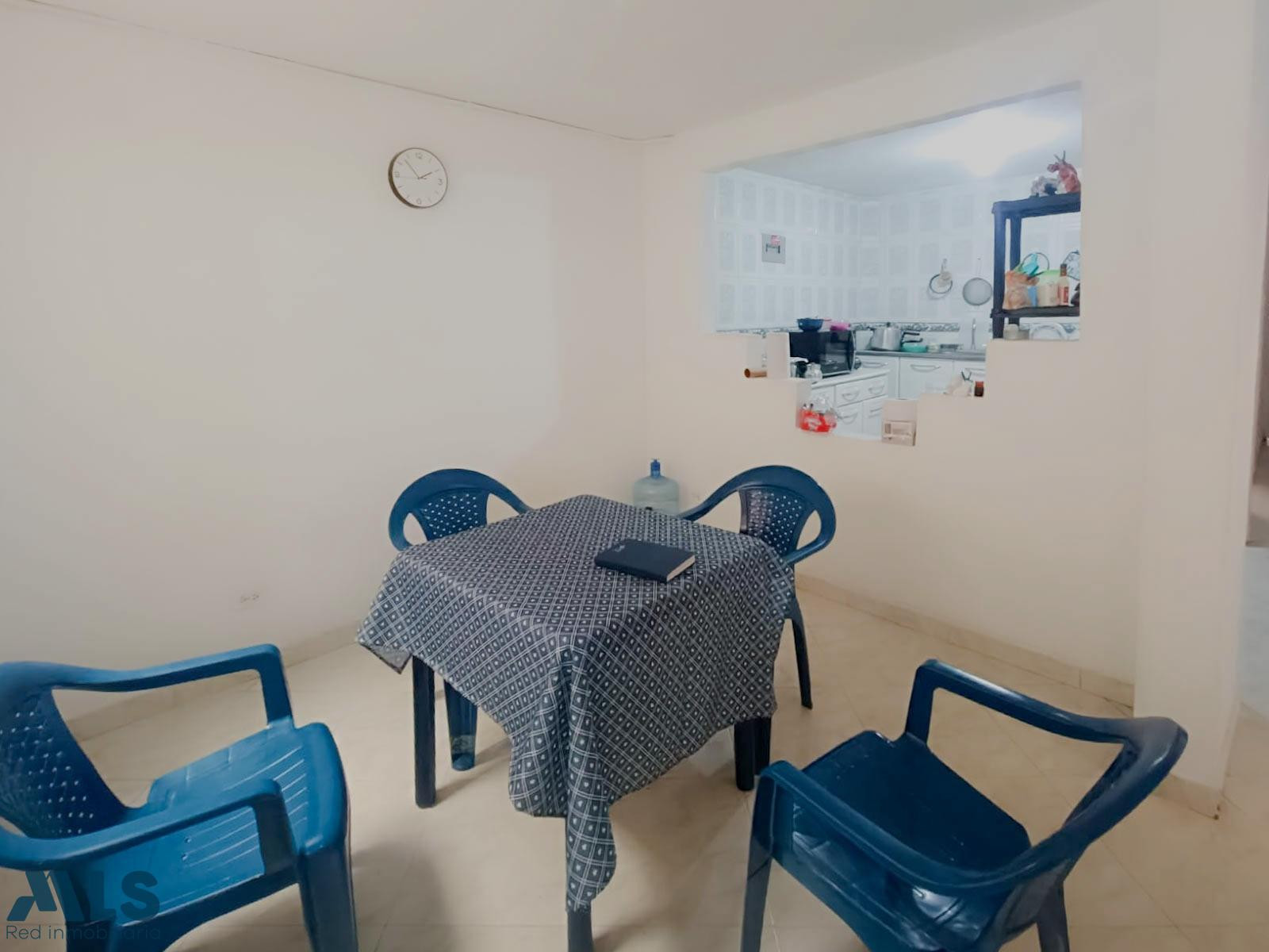 SEGUNDO PISO EN VENTA, SAN JAVIER EDUARDO SANTOS medellin - san javier no 2