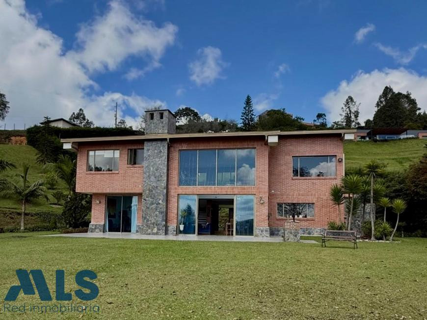 Casa en venta Alto del Escobero a 5' de Indiana envigado - alto del escobero envigado