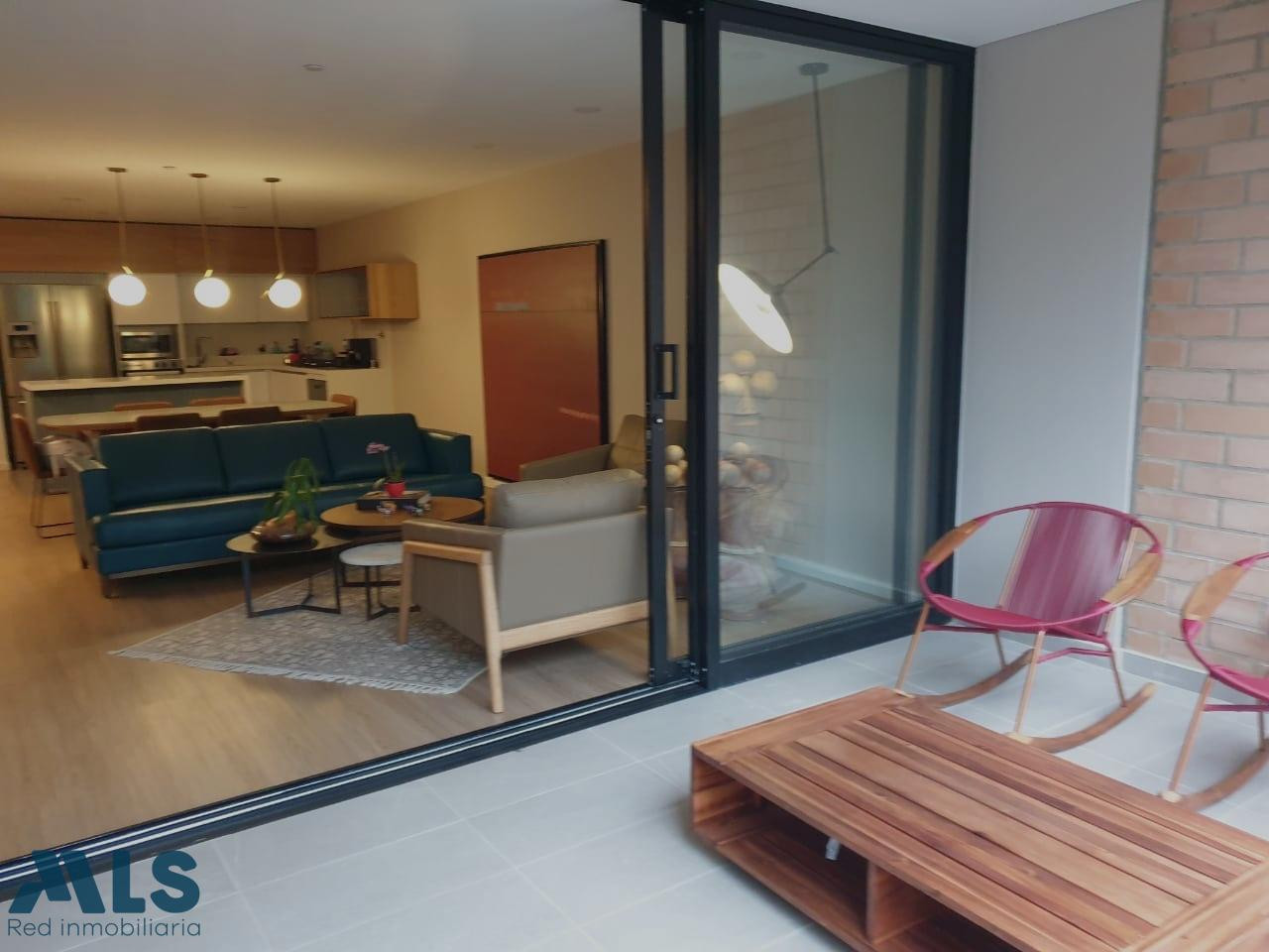 APTO LOMA DE LAS BRUJAS CON TERRAZA envigado - loma de las brujas