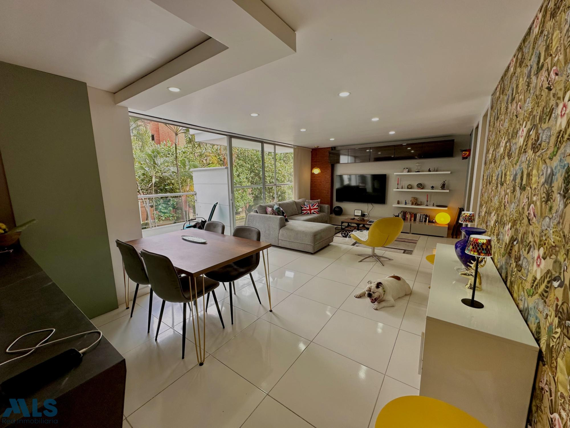 Apartamento en Laureles con gran terraza Y balcon medellin - conquistadores