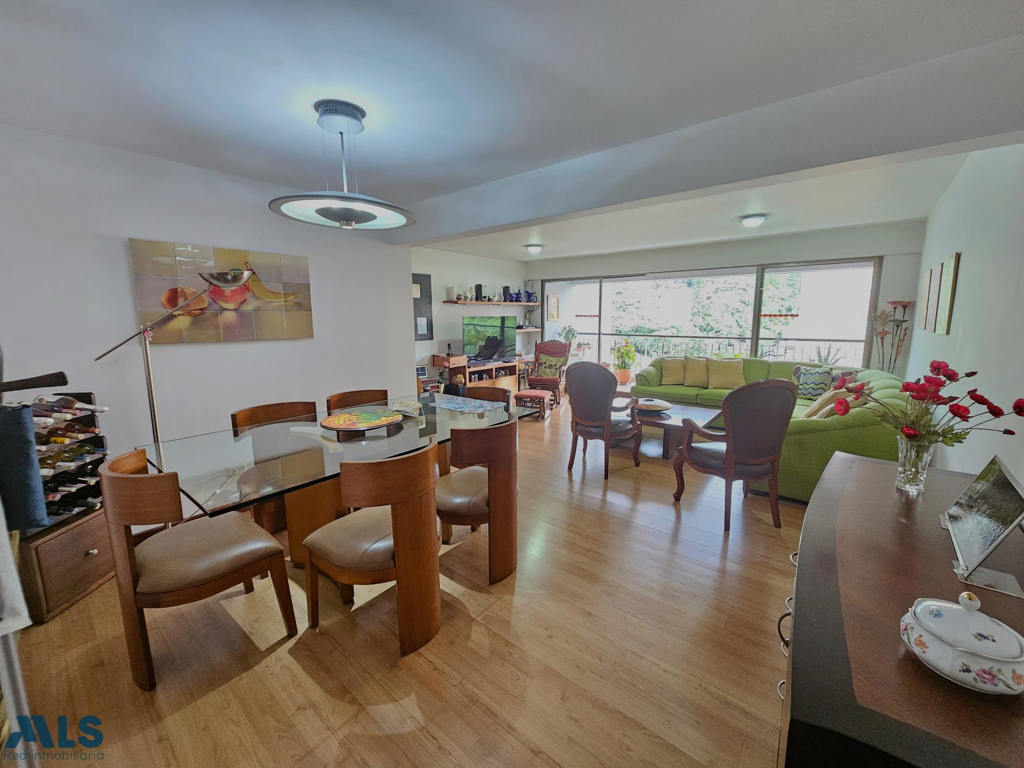 AMPLIOS ESPACIOS PARTE BAJA DE ENVIGADO envigado - la abadia