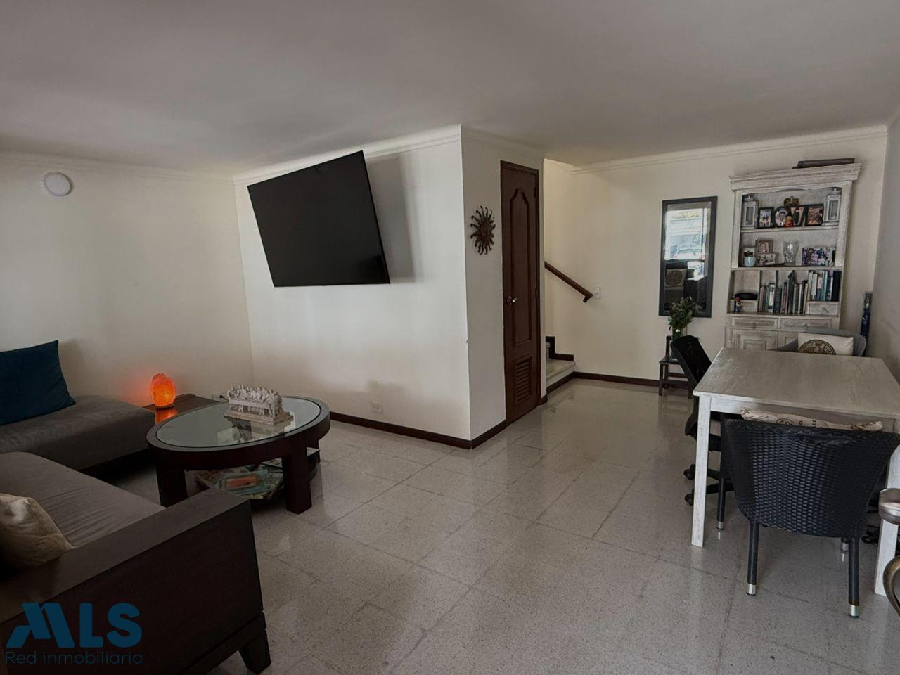 TU HOGAR EN ENVIGADO TE ESPERA envigado - loma de las brujas