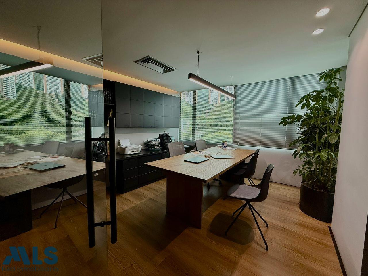 Oficina cerca a El Tesoro medellin - el tesoro