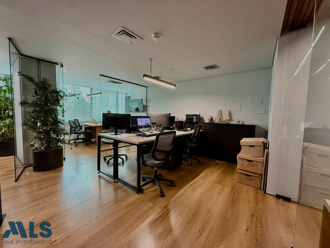 Oficina cerca a El Tesoro medellin - el tesoro