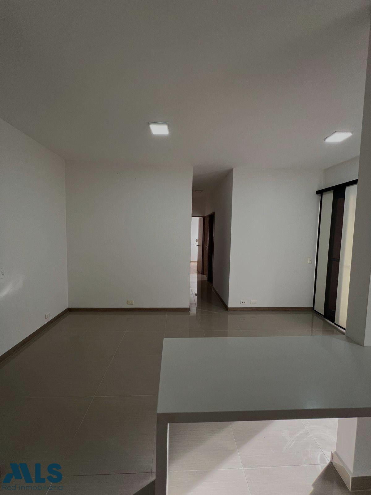 Hermoso Apartamento en Venta, Florida Norteamérica, Bello. bello - la navarra