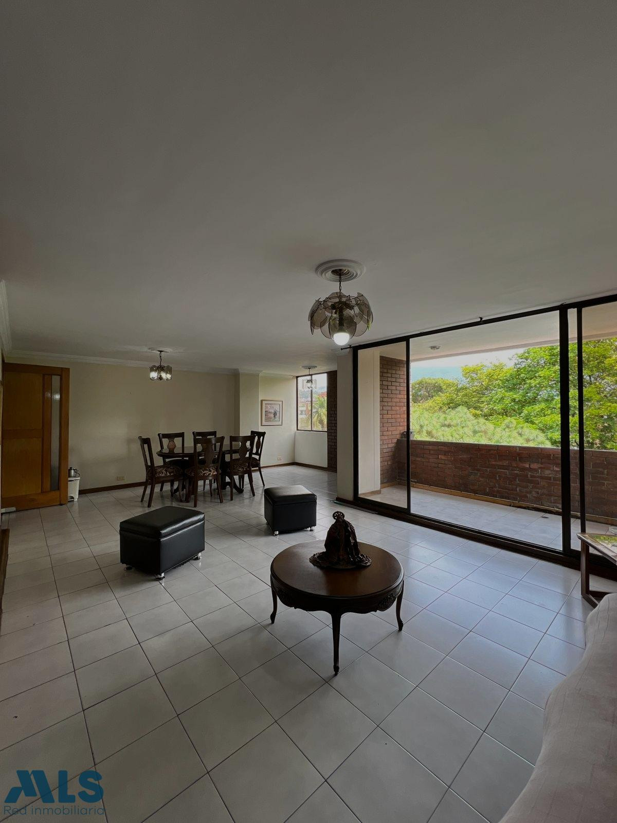 AMPLIO APARTAMENTO PARA REMODELAR medellin - el velodromo