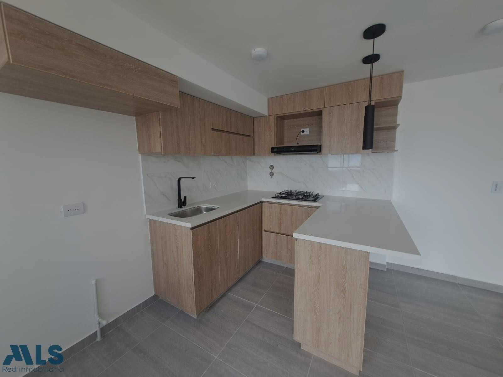 APARTAMENTO UNIDAD COMPLETA EN BELLO SANTA ANA bello - santa ana