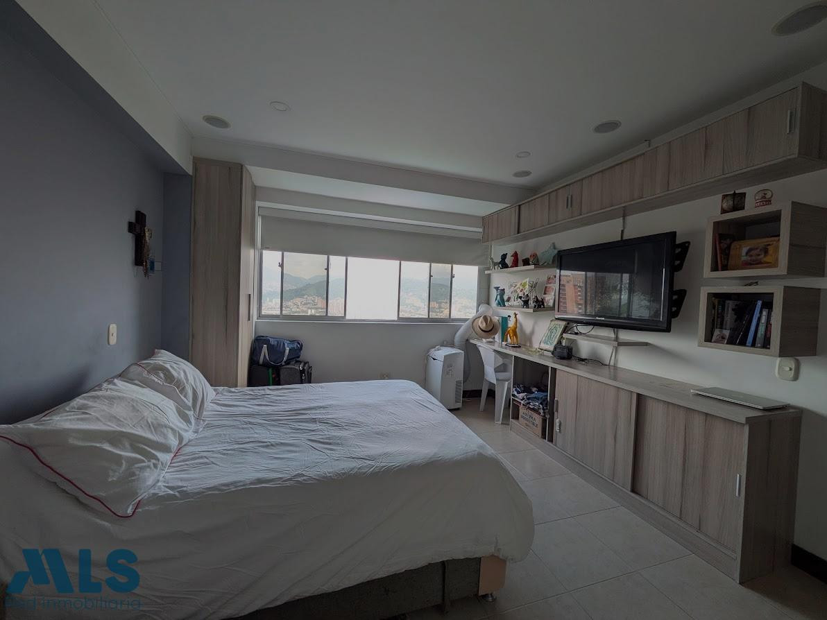 APARTAMENTO CON HERMOSA VISTA SECTOR CITY PLAZA envigado - loma del escobero