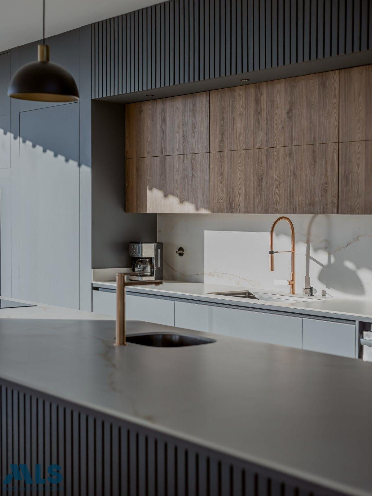 Exclusiva casa en El Poblado con hermosa vista a Medellin medellin - los balsos no 1