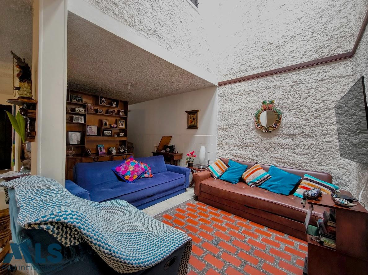 CASA INDEPENDIENTE DE 2 NIIVELES EN BELEN MALIBU medellin - malibu