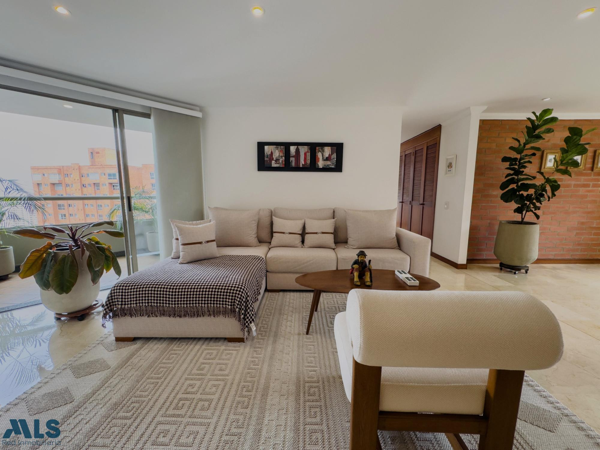 Excelente vista, zona tranquila en unidad completa. medellin - los balsos no 2