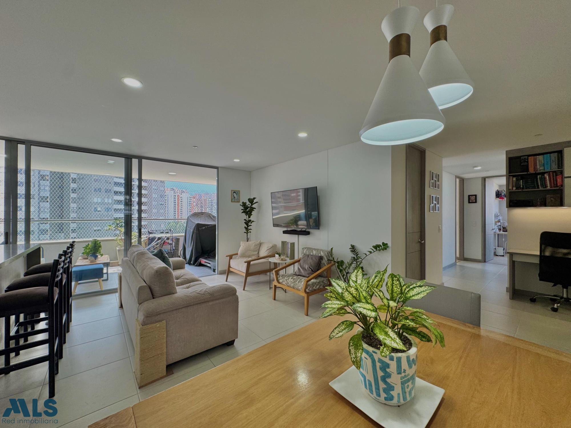 HERMOSO APARTAMENTO envigado - loma de los mesa