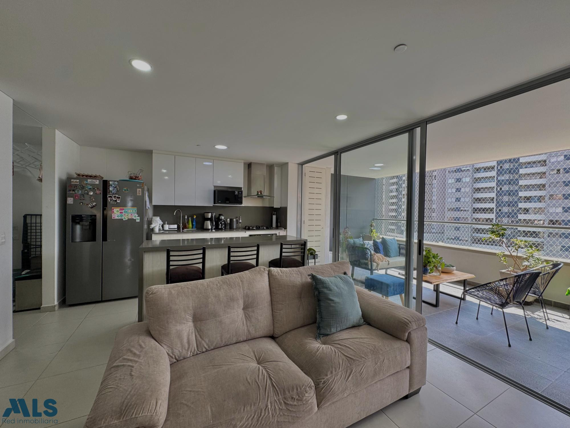 HERMOSO APARTAMENTO envigado - loma de los mesa