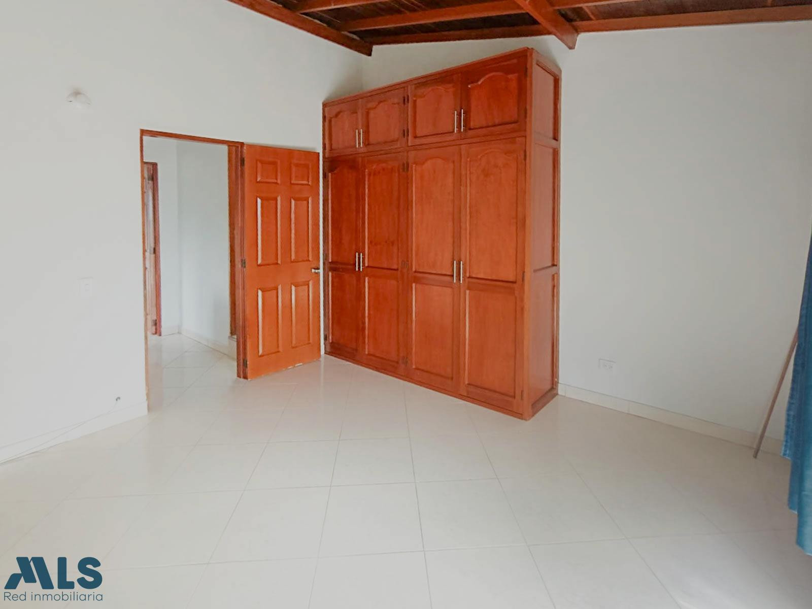 CASA PRIMER PISO ROBLEDO LA CAMPIÑA medellin - robledo