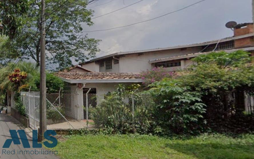 Ubicación estratégica. Potencial Coliving / Institucional medellin - la aguacatala