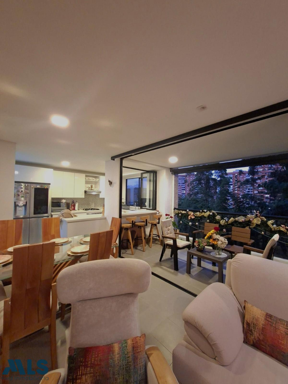 VENTA APARTAMENTO ENVIGADO SECTOR LOMA DE LAS BRUJAS envigado - loma de las brujas