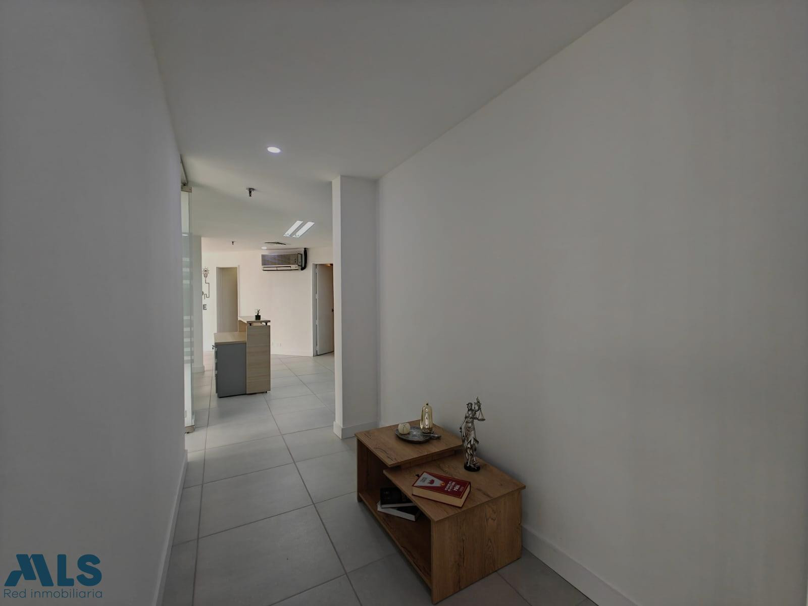 Oficina en el Centro con precio de oportunidad medellin - centro