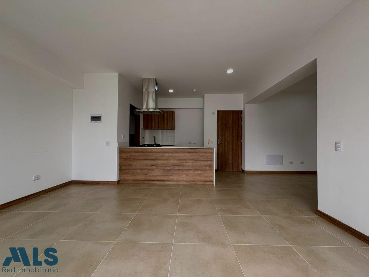 Apartamento recién construido en venta. sabaneta - tres esquinas