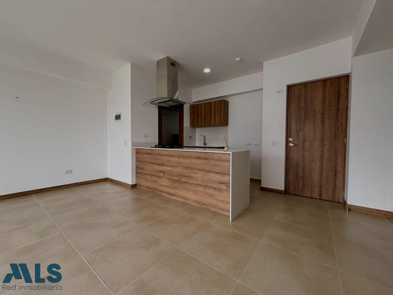 Apartamento recién construido en venta. sabaneta - tres esquinas