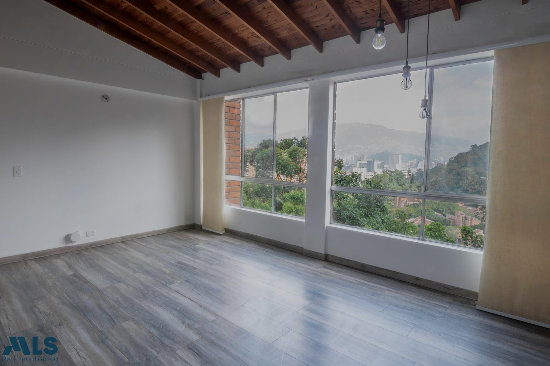 Apartamento en excelente ubicación medellin - san diego