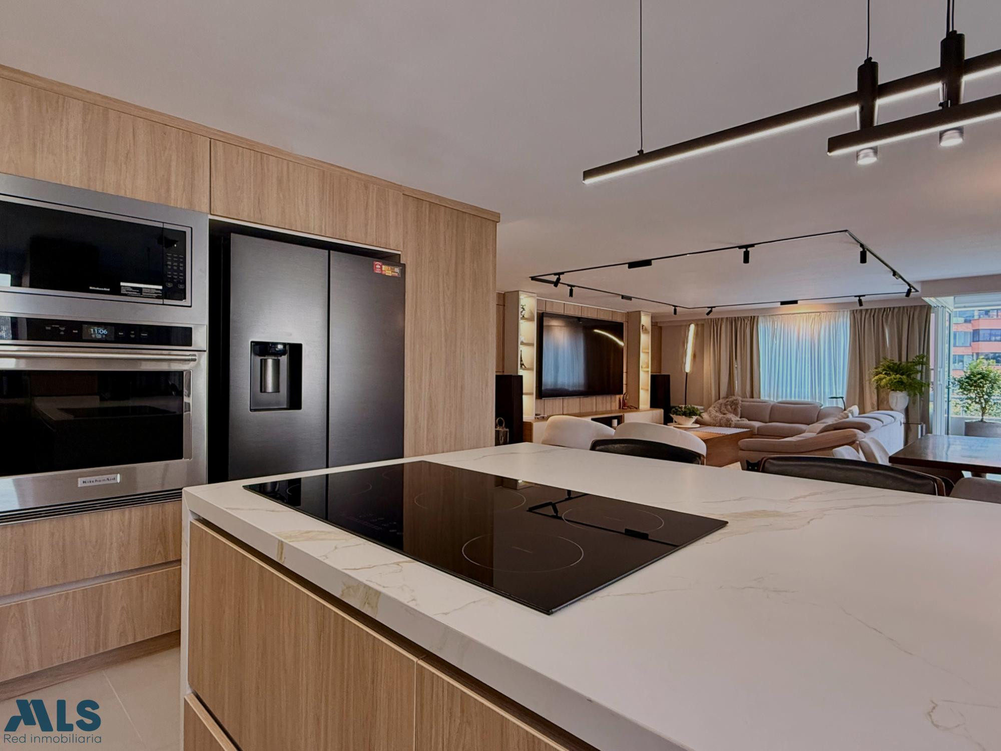 Completamente remodelado en la Milla de Oro medellin - milla de oro