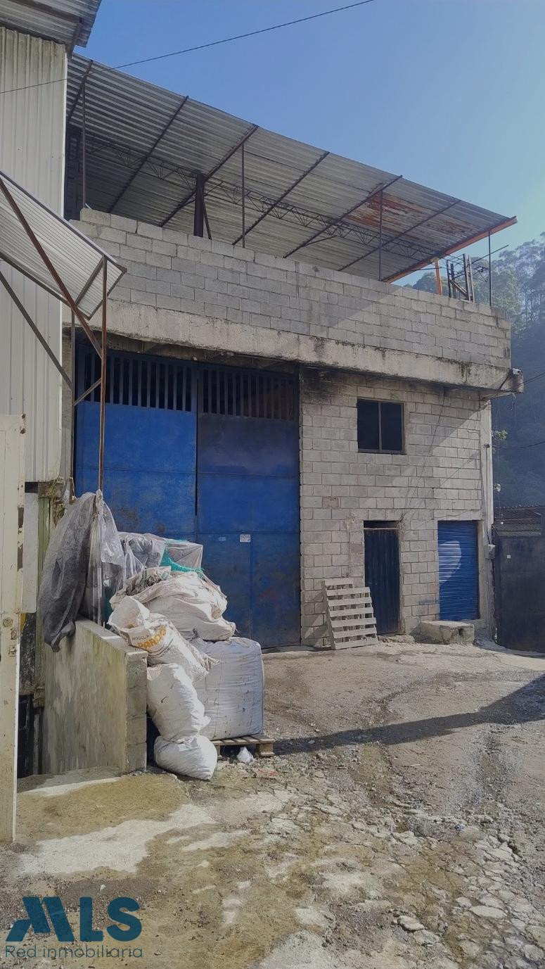 Venta Bodega en Caldas caldas - v la raya