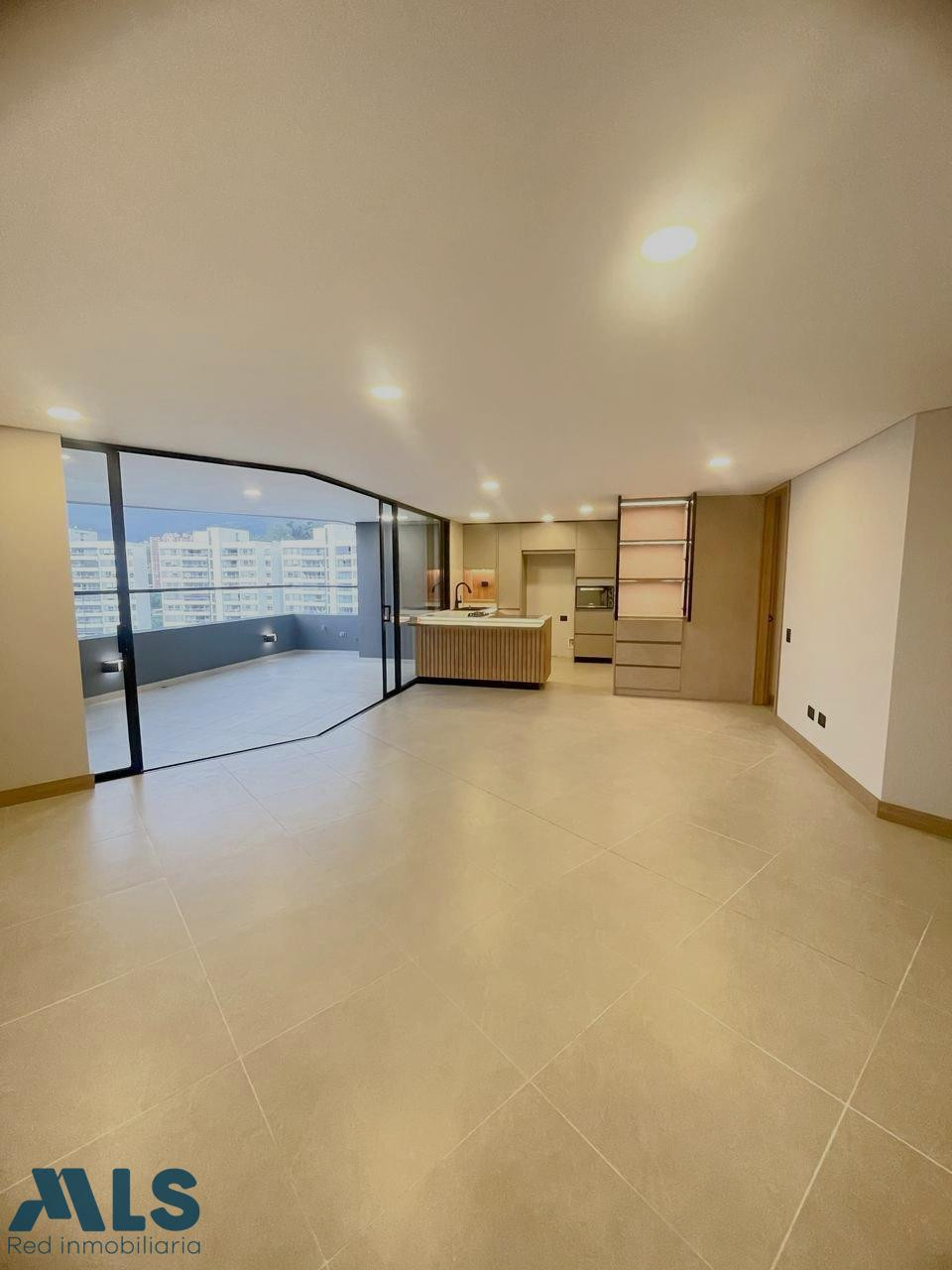 Mas que un apartamento es un estilo de vida en las palmas medellin - las palmas