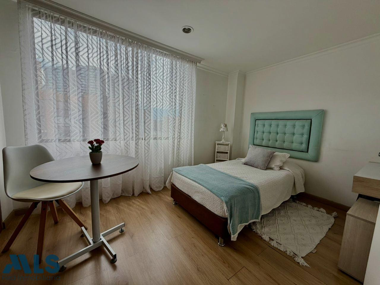 PENTHOUSE CON GRAN POTENCIAL PARA REMODELACIÓN | BALSOS medellin - los balsos no 1