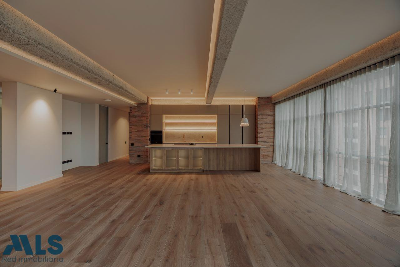 APARTAMENTO DE ALTO NIVEL EN EL POBLADO medellin - las lomas no 1