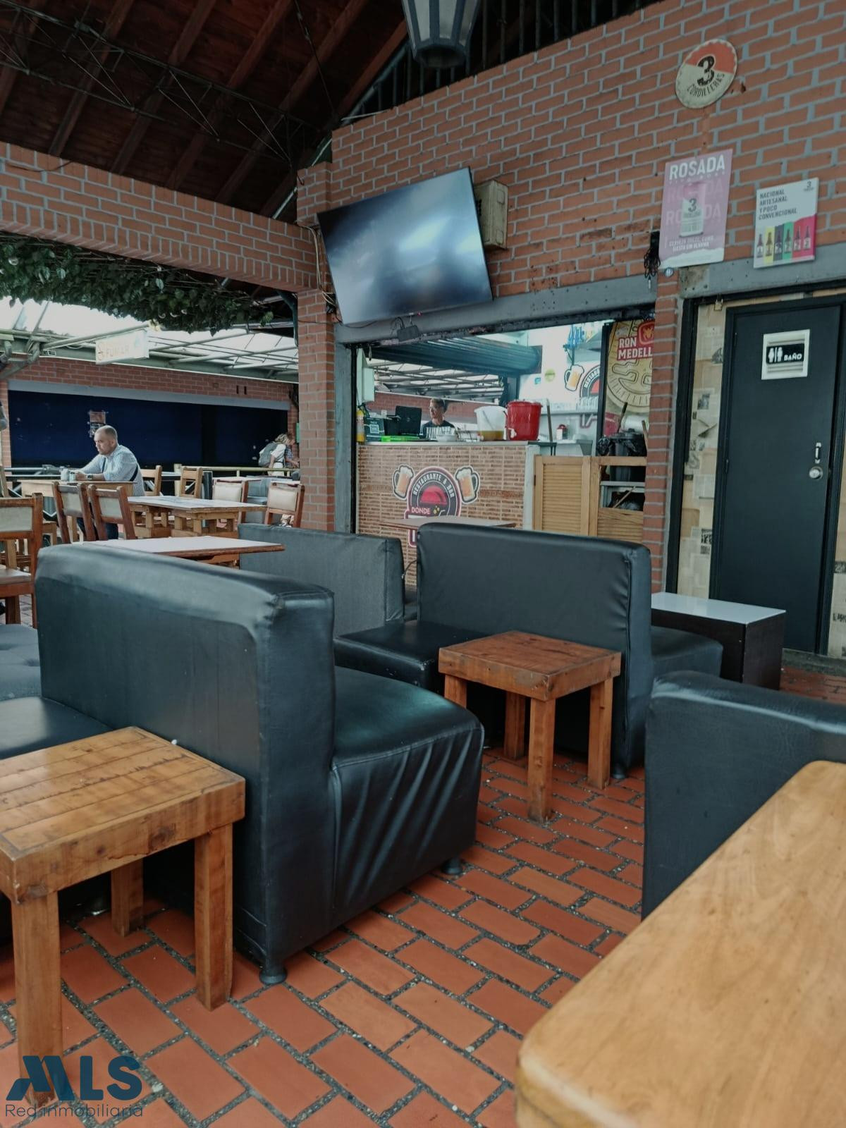 ¡Se Vende! Local C.C. El Parque. medellin - la candelaria